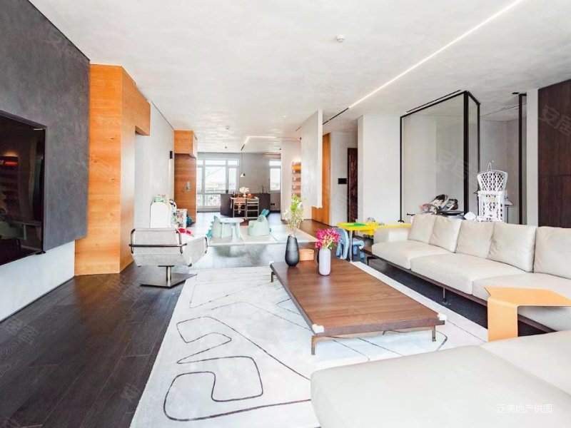 3.2泛海租售中心代礼 独立电梯 1000w装修3套间朝南,,