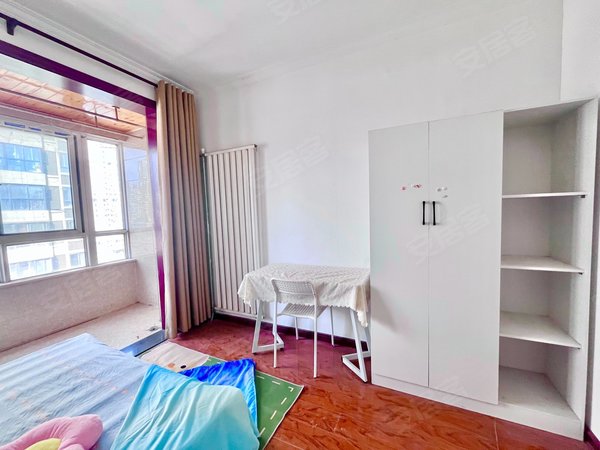 租房,月付大雁塔地铁口 长安大学财经大学大唐芙蓉园曲江池西雁鸣小区