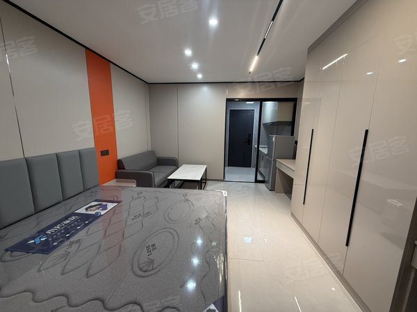 金华东阳横店米塘小区繁荣街米塘菜场 第三小学附近 停车方便采光好出租房源真实图片