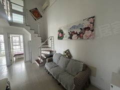 青岛崂山啤酒城南向三张床，看房有钥匙，小区及附近多套房屋出租出租房源真实图片