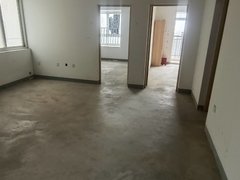 合肥肥西肥西县城滨河竹园两室出租。白墙,水泥地出租房源真实图片