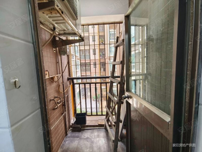 隆福花园二手房,170万,2室2厅,1卫,95