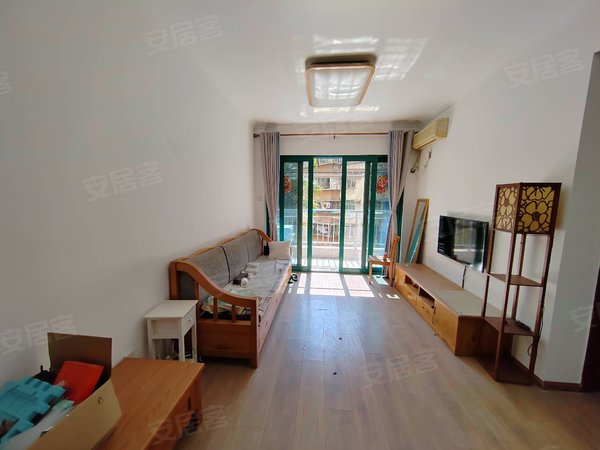深圳罗湖黄贝岭环岛丽园采光通风好,客厅出大阳台,家私家电齐全,看房
