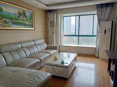 南阳宛城凤凰城凤凰城旁中景门国贸精装2室 随时看房 丰源小区出租房源真实图片
