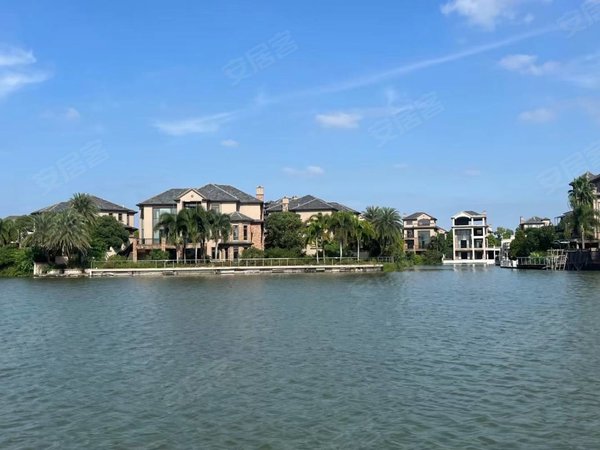 广州南沙黄阁万科白鹭郡花园(别墅)南沙 适合办公居住,湖边别墅出租