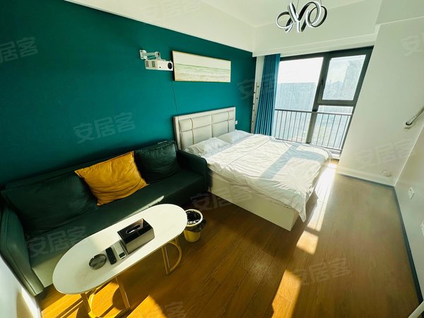 青岛崂山汽车东站青铁华润城(商住楼)无中介 可月付 可短租套一 近