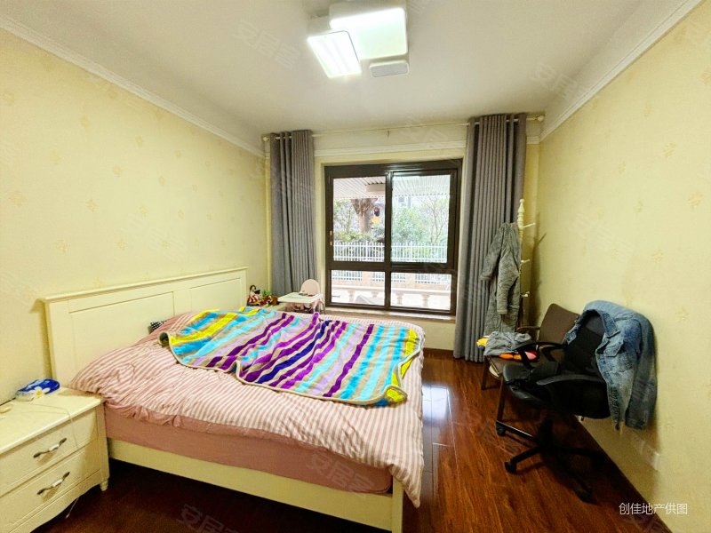 带前后大花园120平,左岸花都二手房,258万,3室2厅,1卫,94平米-成都