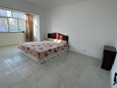 齐齐哈尔建华第二医院军缘小区正二楼 两室一厅精装修家具家电全新拎包入住出租房源真实图片