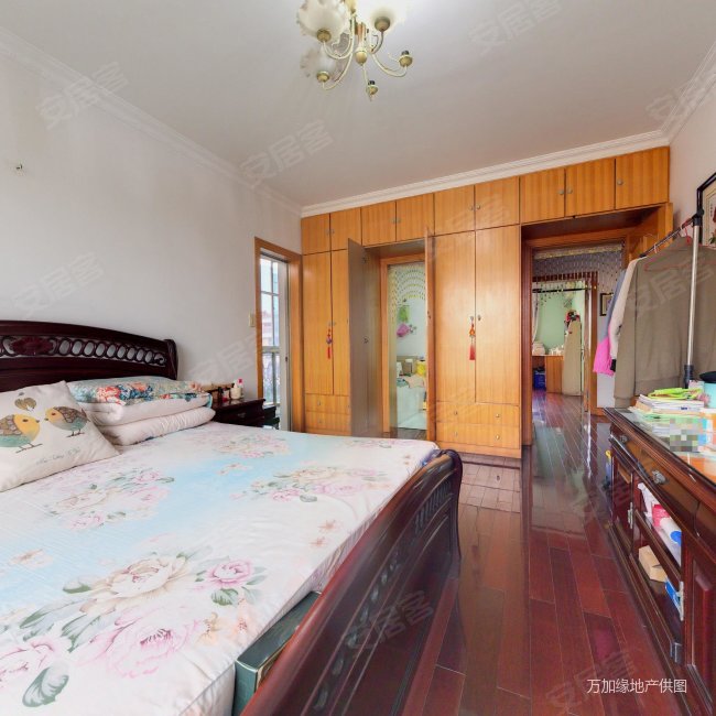 祥和花苑带70平大阁楼,带车库,已签加装电梯,急售