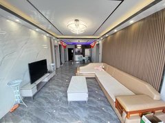 镇江句容句容吾悦广场急租 御东国际 4室2厅2卫 精装修 拎包入住出租房源真实图片