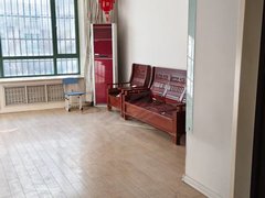 沂源城区佳惠新天地一楼带院沂河源学校义乌商贸城附近三室家具家电齐全拎包入住翡翠出租房源真实图片