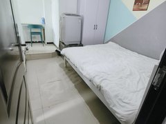 贵阳云岩枣山路延安西路地铁口单间带卫押一付一无中介包物业包宽带出租房源真实图片