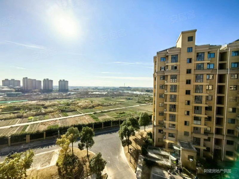 裕鸿佳苑21期7楼电梯房三室两厅一卫精装修拎包入住