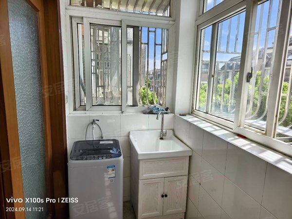 无锡宜兴宜城南郊花园南郊花园,押一付三,全新装修好房出租房源真实