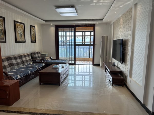 临沂北城新区五洲湖圣兰菲诺(公寓住宅)圣兰菲诺 100平洋房 精装两室