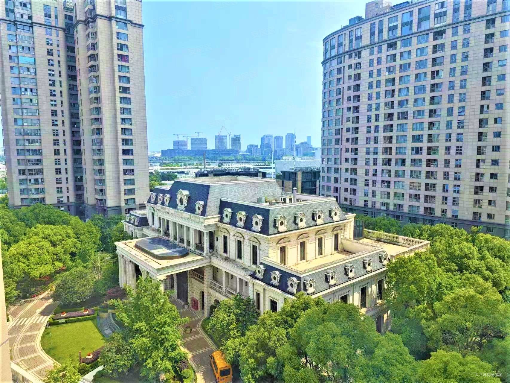 融创滨江壹号院2室2厅1卫99㎡南北1445万