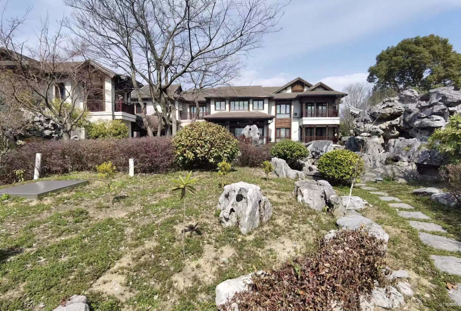 苏州太湖 水岸占地6亩 独栋别墅一线湖景 花园3000平米,太湖黄金水岸