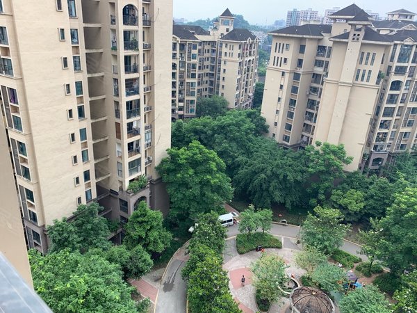 重庆渝北回兴南方玫瑰城橙瑰苑玫瑰城精装小两房 端户型采光好 出行