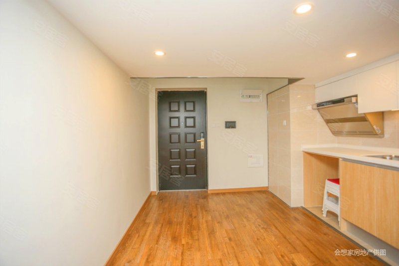 高新区融创香璟台西苑 loft套二 业主诚心卖 精装空房