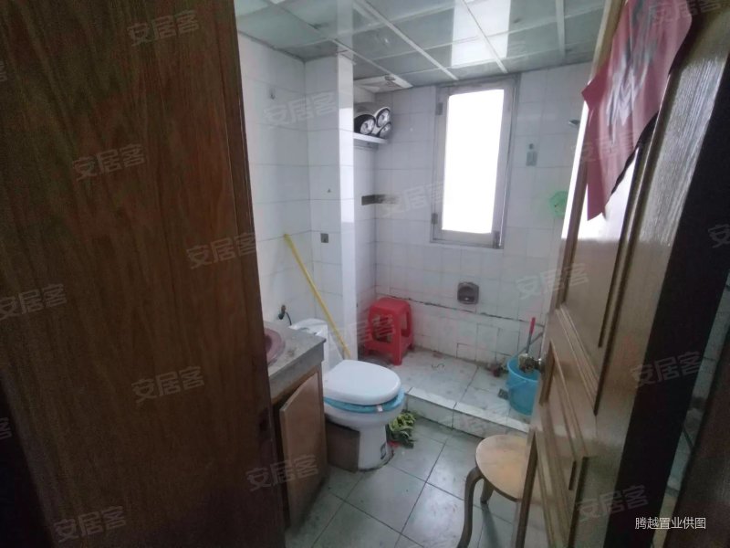 上海房产网>上海二手房>宝山二手房>淞宝二手房>淞滨路803弄小区>800