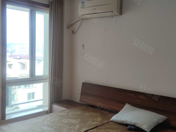 新昌城区市中心锦绣华庭锦绣华庭 3室2厅1卫出租房源真实图片