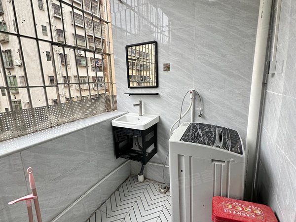 玉翠新村一区,清湖租房,清湖地铁站精装修大单间,龙华租房-深圳58安居