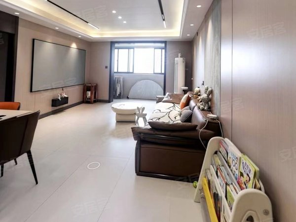 曲屯家苑3室2卫 自住精装修 看房方便出租房源真实图片