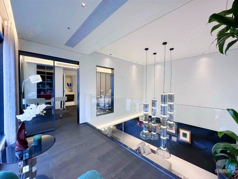 华润悦府挑空复式大平层豪华装修集医疗地铁商业一体高品质小区