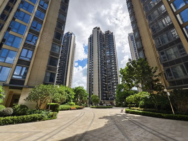 几乎全年热夏的深圳你香想不要山间清风拂面的山景房