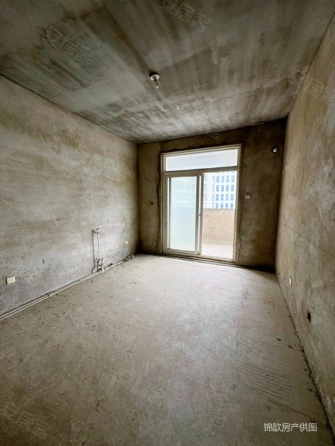 合肥市华府骏苑小区  大三房两卫 楼层好户型方正 洪岗地铁口