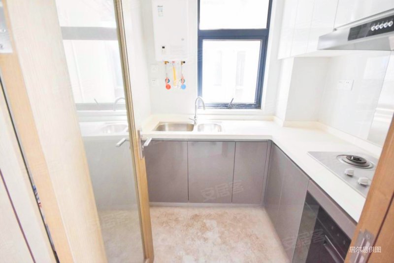 地铁口保利新武昌k4地块房东急卖小区环境优美户型周正