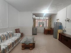 河池宜州宜州城区城中一小附近老市府3房2厅2卫房子干净采光好基本配套停车方便出租房源真实图片
