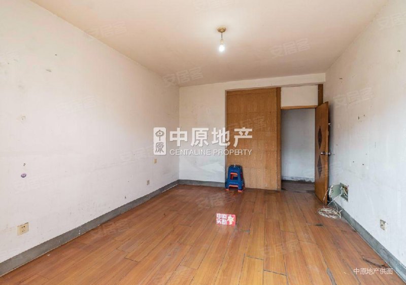 上海房产网>上海二手房>宝山二手房>上海大学二手房>葑润华庭>800_562