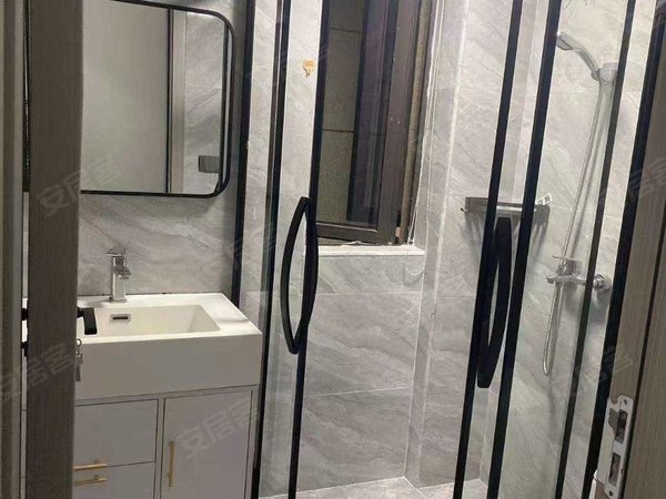 温州龙港市龙港华鸿中央公园(龙港)华鸿中央公园精装修家电家具齐全拎包入住出租房源真实图片