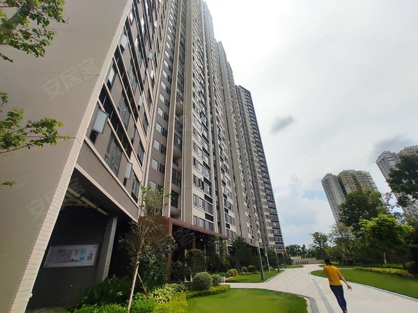 广州黄埔鱼珠富颐华庭富颐华庭 中楼层南向三房 拎包入住 小区免停车