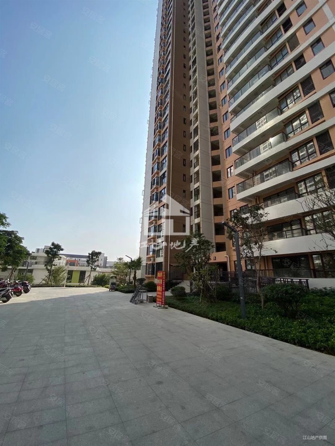 准新房 有证 骋望珺玺精装两房 只要75万