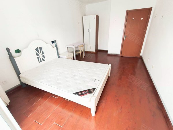 【多图】雁翔苑,姚家租房,新上房源主卧阳台带水源 鼎峰中心 武警医院