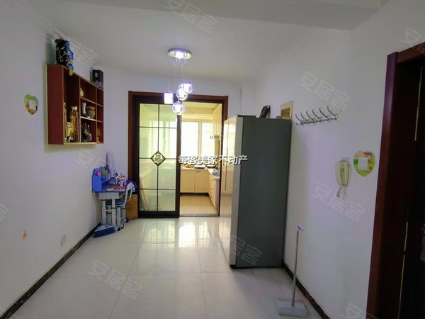 【多图】铁路南苑小区,鲁能领秀城租房,新上南苑精装两室好房,紧邻贵