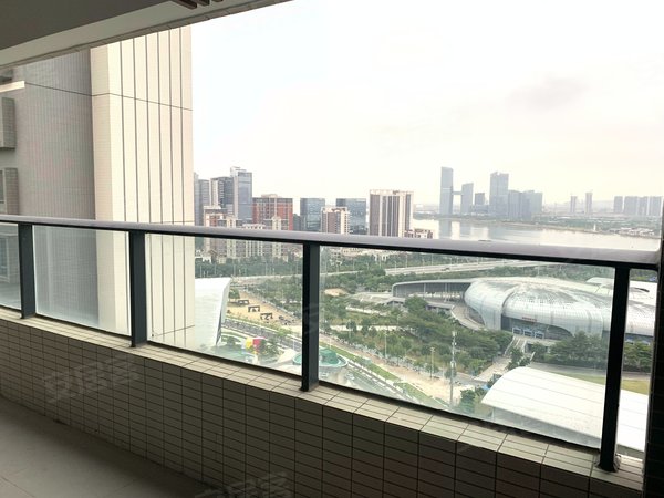 广州南沙金洲颐德湾尚新出租房!