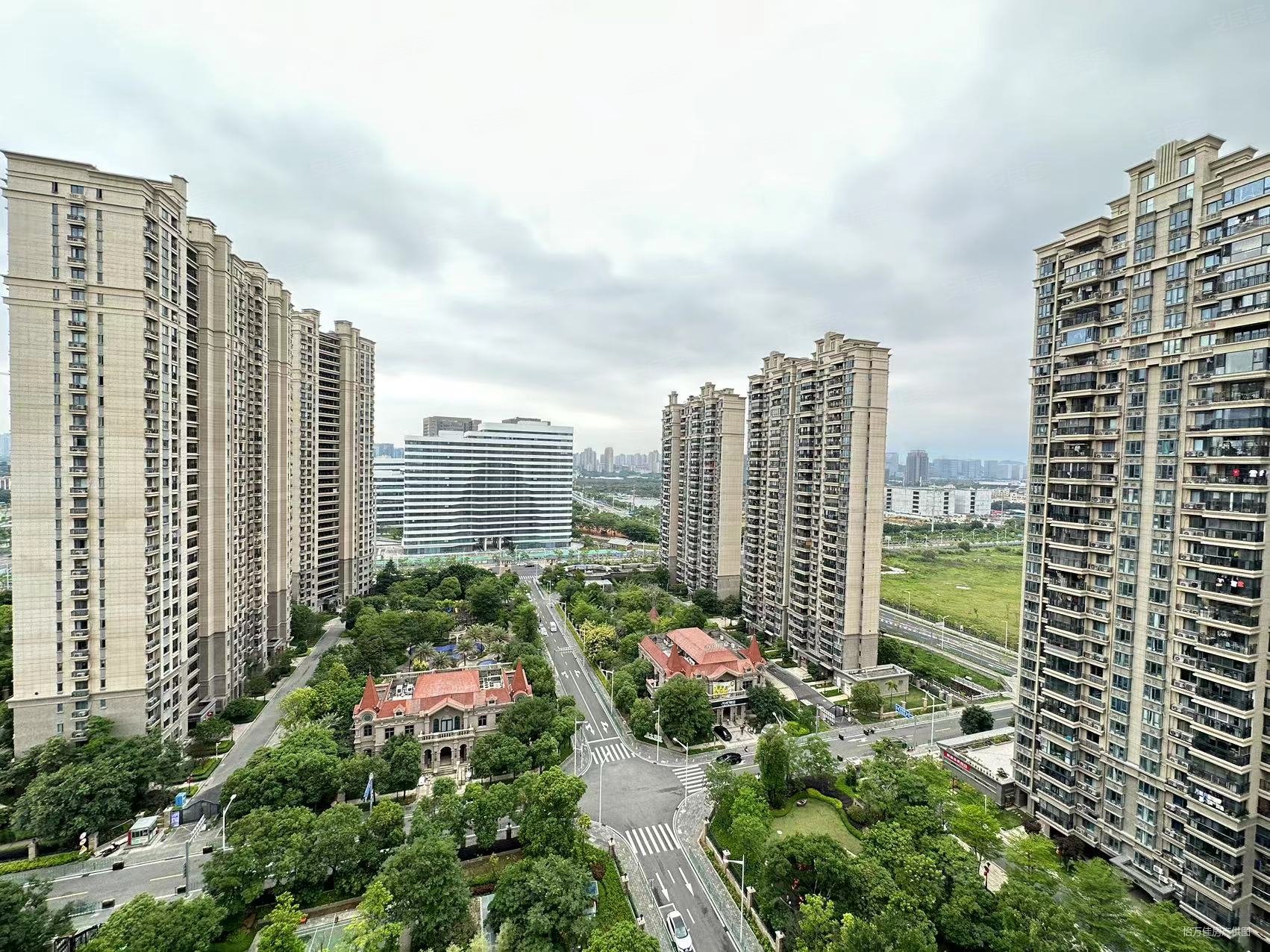 厦门房产网>厦门二手房>集美二手房>孙坂路二手房>恒大帝景>1702_1276