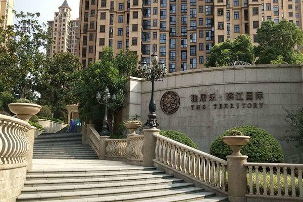 雅居乐滨江国际二期周边房产中介经纪人评价-南京安居客