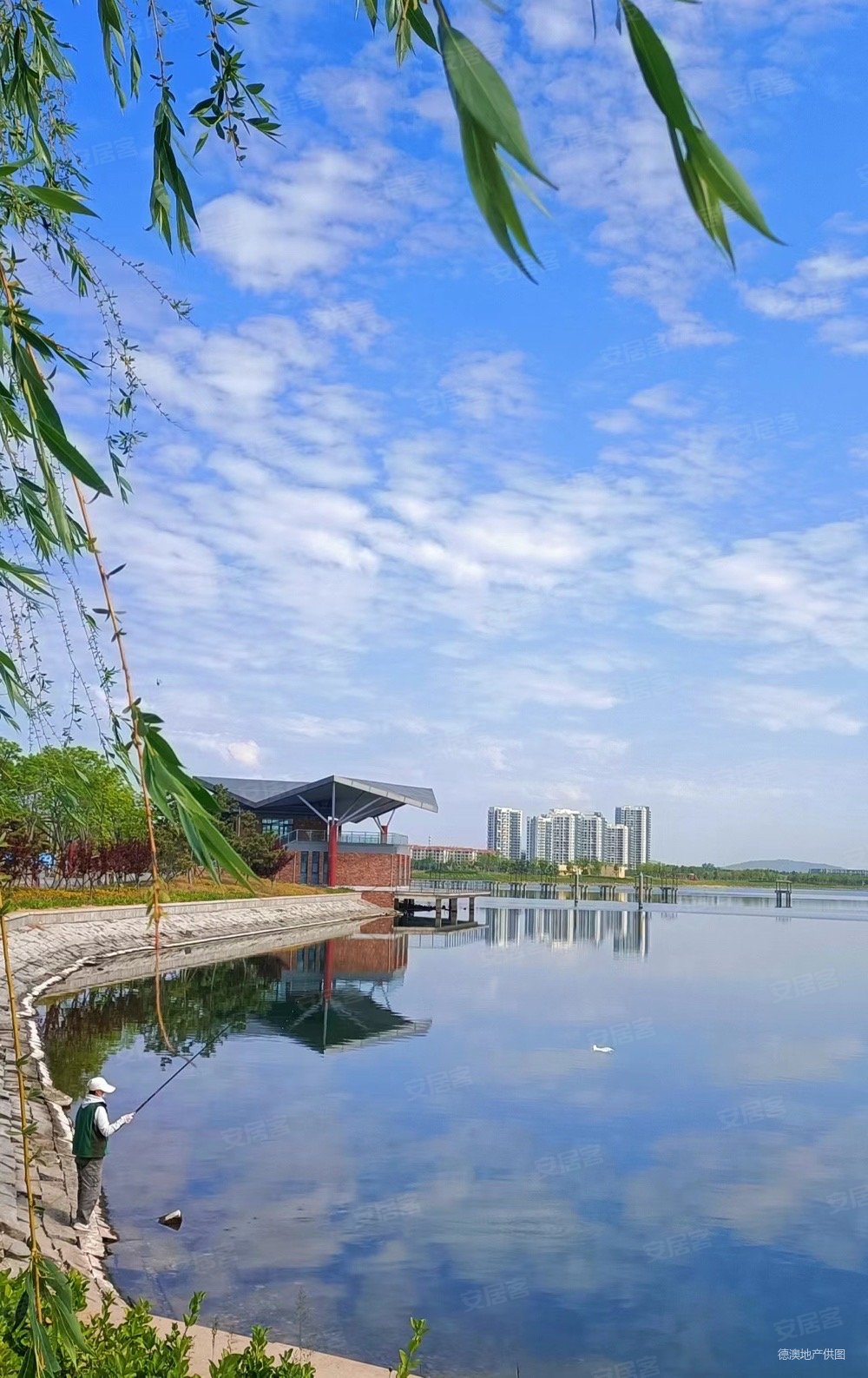 银滩潮汐湖畔海洋明珠小区南向顶楼赠送观景台精装拎包大产权