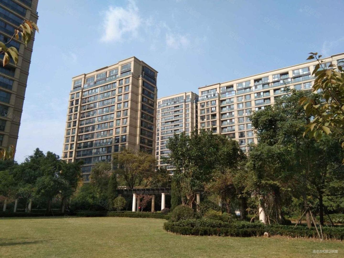 精装好房 超低密度 电梯房 满二 正南朝向 双卫格局,翠屏诚园(北区)