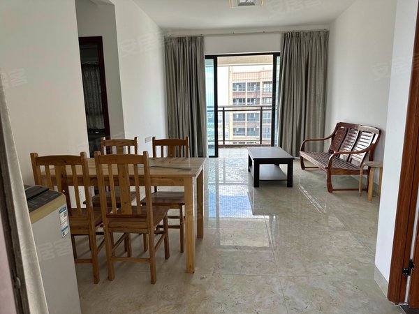 中山火炬开发区张家边泰瑞居三个房间都带空调,全部都是大床,卓雅学校