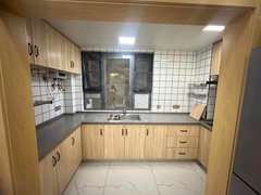 泰兴泰兴市区复兴路市中心！吾悦广场旁！吾悦首府！凤凰文化广场！城市之心出租房源真实图片