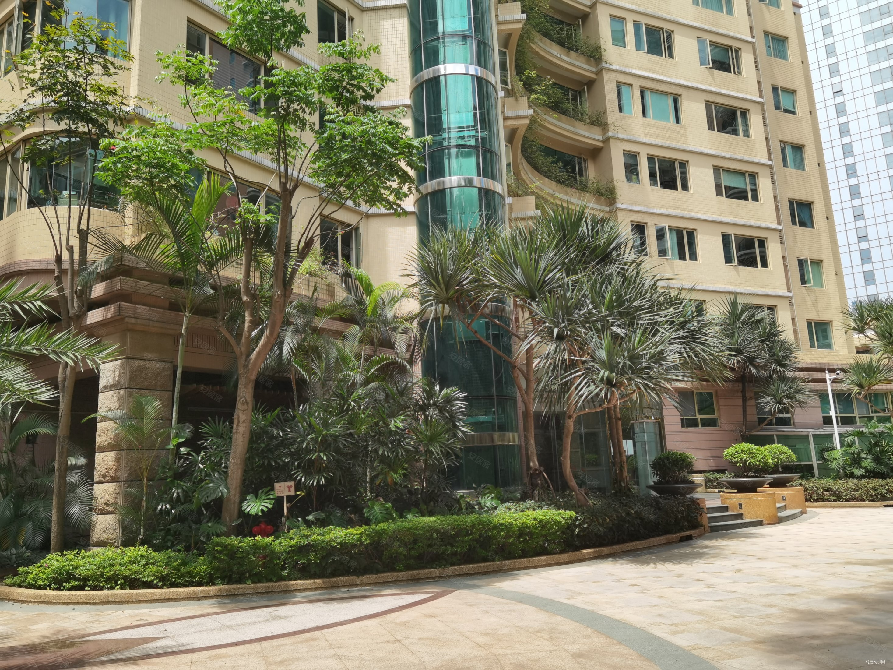 可该4房 费用少位置好,中海华庭二手房,0万,3室2厅,2卫,121平米-深圳