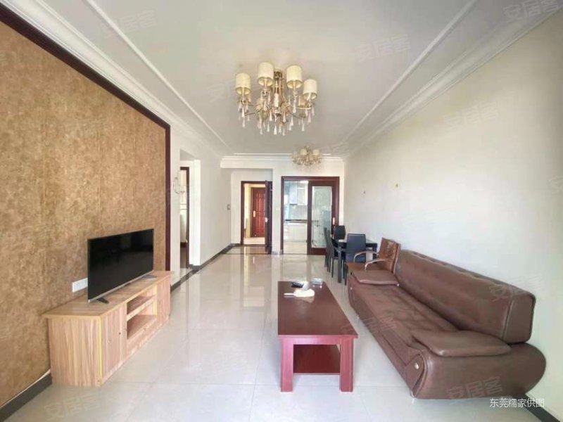 恒大雅苑 21房 南向 地铁口边   旁 精装 看房约