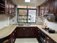 金华东阳东阳市中心海德别墅出租300平,精装修拎包入住,位置好求爱干净租客出租房源真实图片