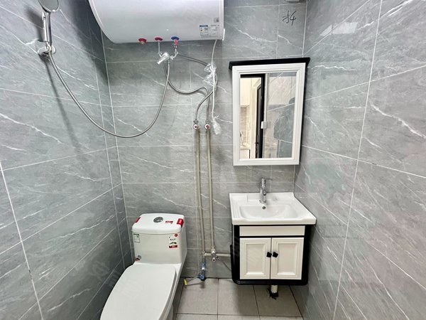 南京江宁百家湖亲水湾花园河定桥地铁站 落地阳台 可短租月付 民水民