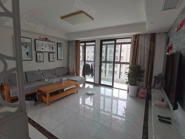 【多图】碧悦湾,张浦租房,碧悦湾精装电梯洋房 大三房双卫 南北通透